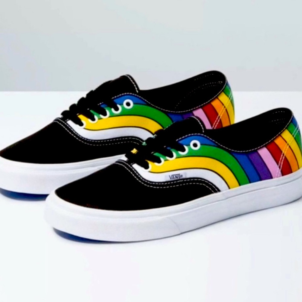 Vans Authentic Refract Rainbow Sneakers Size 8.0 Women | 6.5 Men